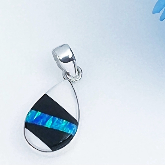 Sterling Silver 925 Blue Fire Opal Pendant Shell Onyx Inlay Stripe Southwest New - Picture 7 of 9